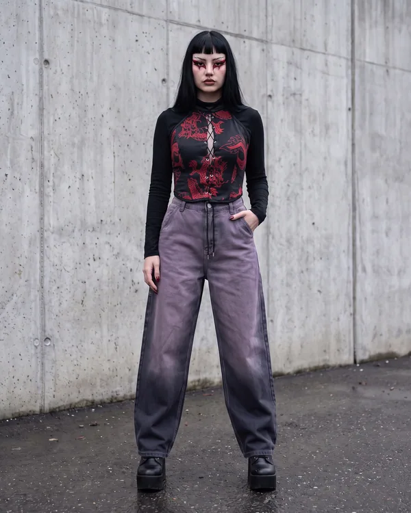 Pantalón baggy lila ruido