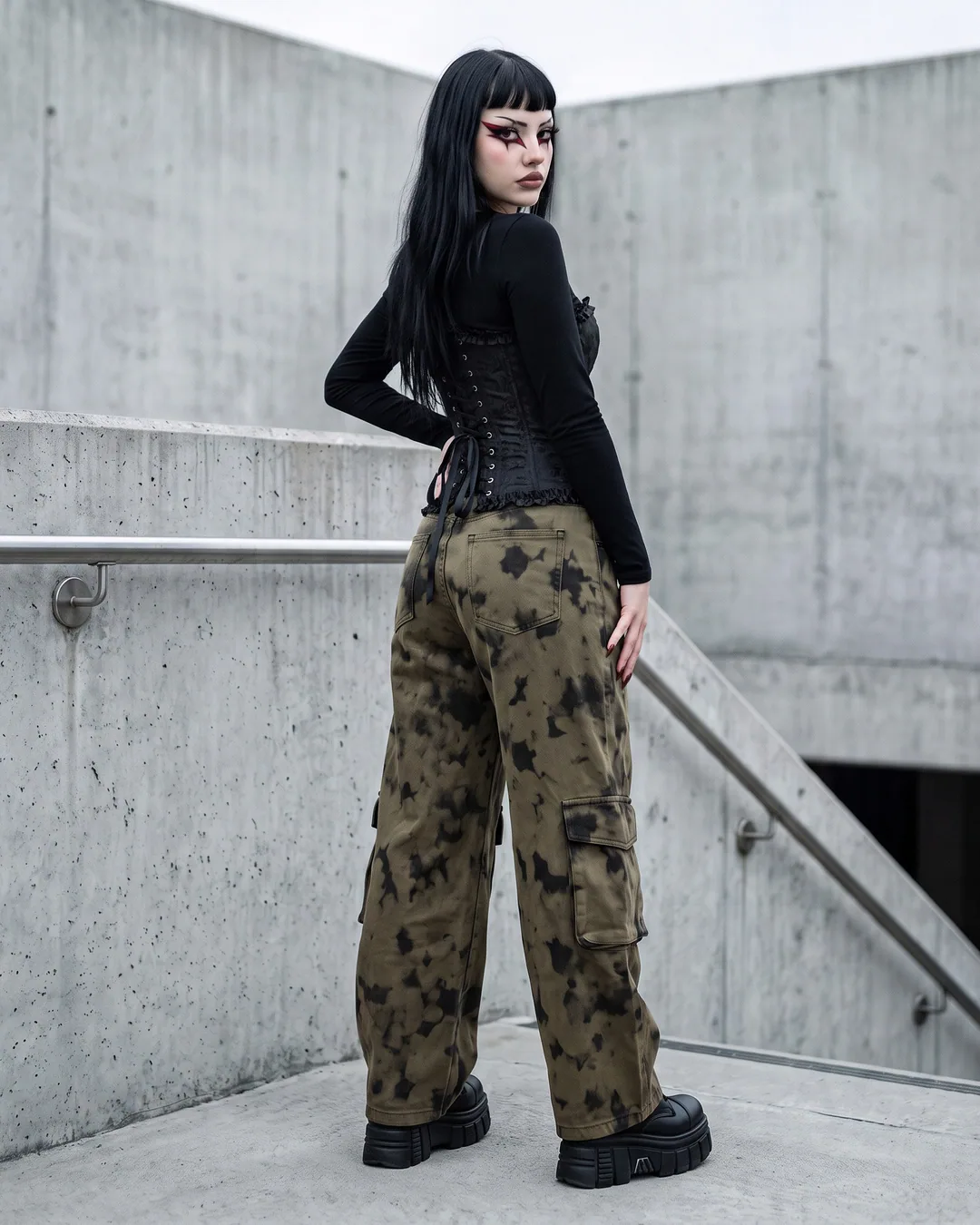 Pantalón super baggy camuflaje óleo