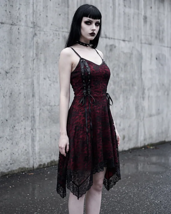Vestido burdeos tirantes escote corazón